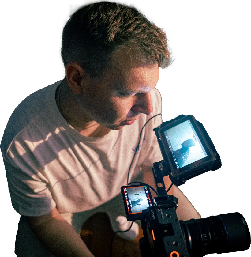 Max Muhr bei der Arbeit an der Kamera